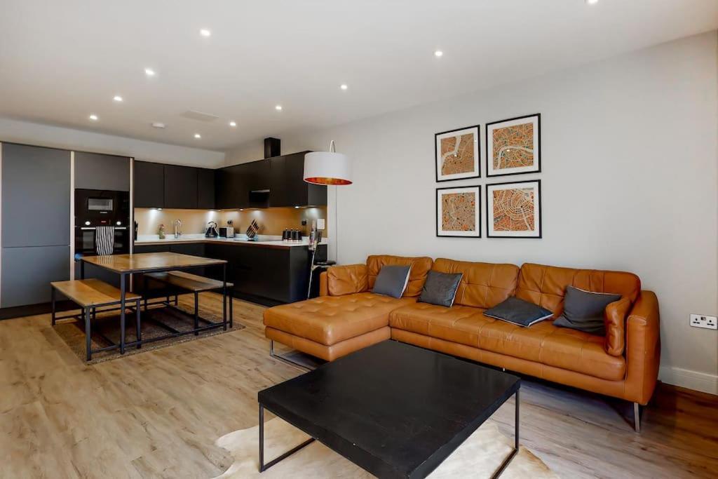 Stylish 2Bed Flat 10Min To Wimbledon Tennis Courts Londýn Exteriér fotografie
